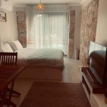 Homestay Foca Elies And Garden